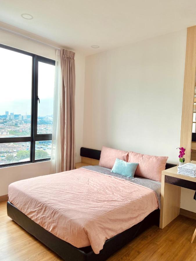 Dream Suite 2 - Landmark Residence 1, High Floor, Nice View, Wi-Fi & Tv Box Kajang Bagian luar foto