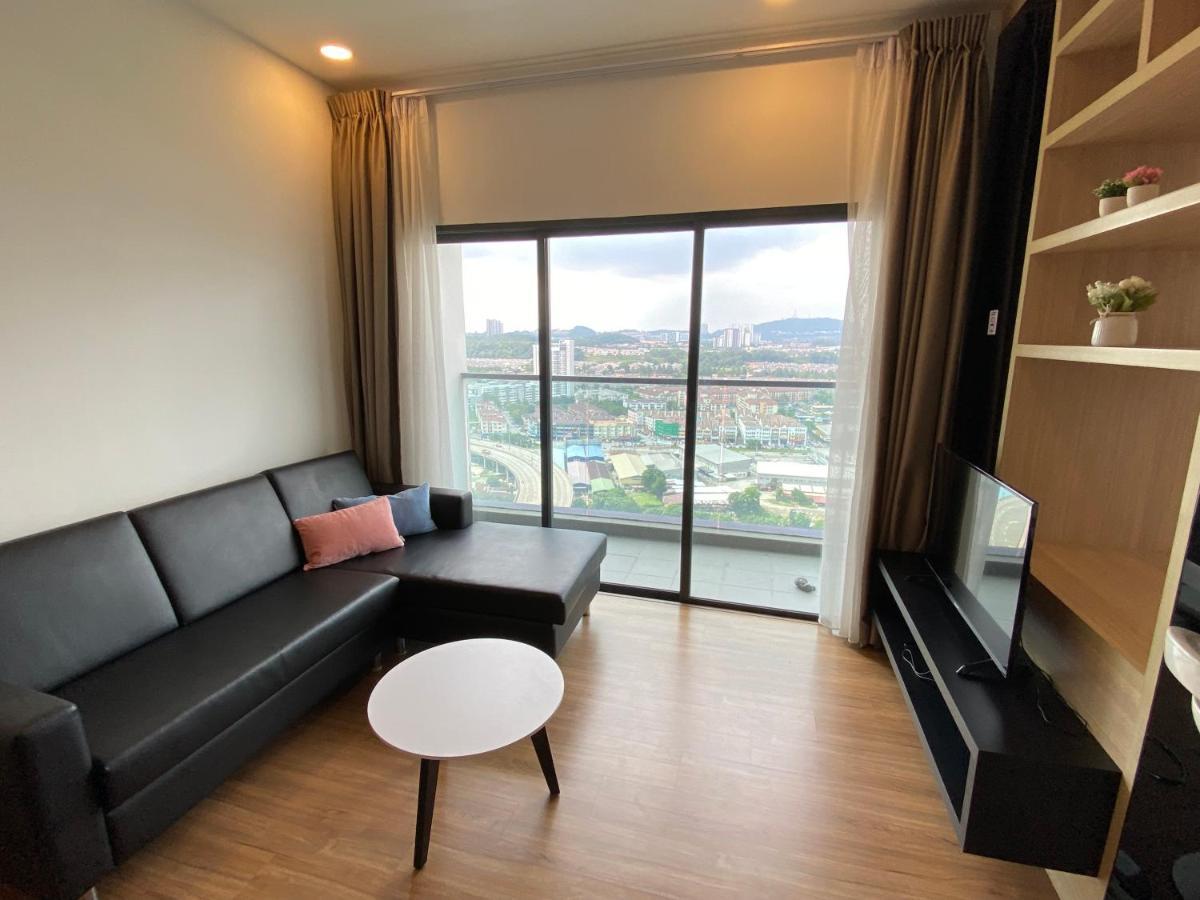 Dream Suite 2 - Landmark Residence 1, High Floor, Nice View, Wi-Fi & Tv Box Kajang Bagian luar foto